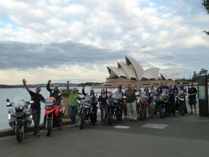 DOEE group arrives in Sydney.
