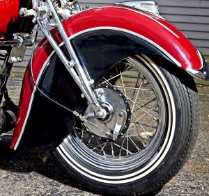 1942 Indian Sport Scout, tire.