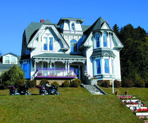 The Bateys splurged one night and stayed at the Victorian Inn in St. Martins, New Brunswick, Canada.