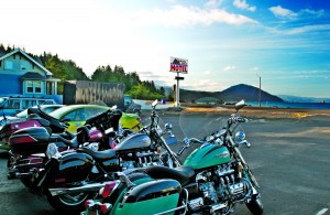 Battle Rock Motel, one of the many oceanfront motels available to riders.