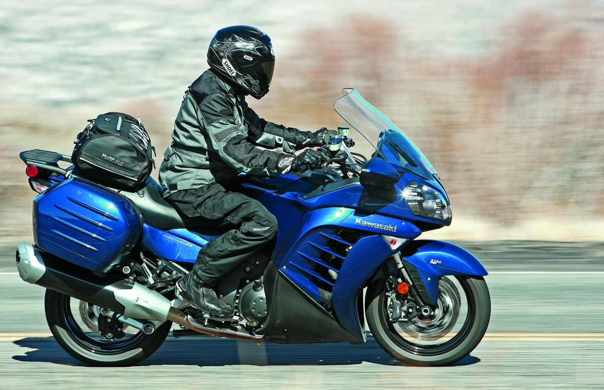 At søge tilflugt samfund begå Five Fast Fellows: 2013 Sport-Touring Shootout | Rider Magazine | Rider  Magazine