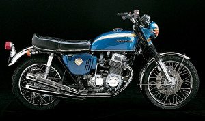 1969 CB750K0 The first-ever mass-produced in-line four that started the Superbike era. Dick Mann piloted a race-kitted CB750 to win the 1970 Daytona 200, earning Honda its first win in AMA competition. Honda made huge investments in R&D with the profits from the CB750, which helped fuel the growth of the company in the 1970s.
