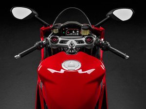 The Ducati 1299 Panigale's cockpit is all business, with a full-color TFT display.