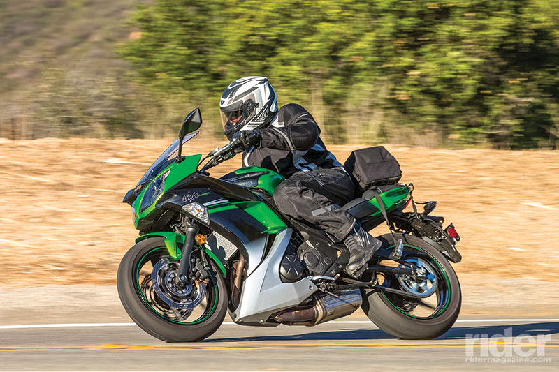 The Ninja 650 received its last major redesign in 2012, and compared to the other two it’s showing its age. 