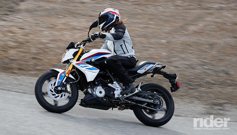 With its wide handlebar and comfortably sporty ergonomics, the G 310 R is easy to flick through corners.