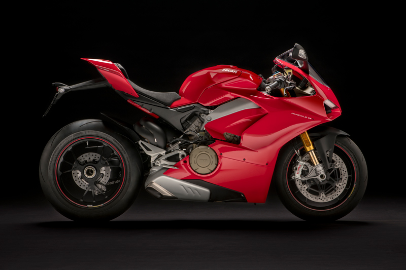 2018 Ducati Panigale V4 And 959 Panigale Corse First Look Review Rider Magazine