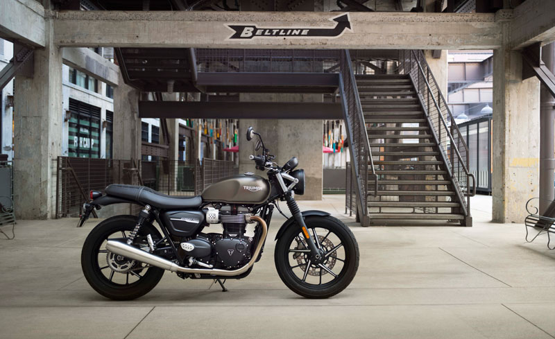 2019 Triumph Street Twin | First Look Review