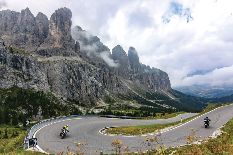 Switchback Challenge: The Ayres Adventures Dramatic Dolomites Tour