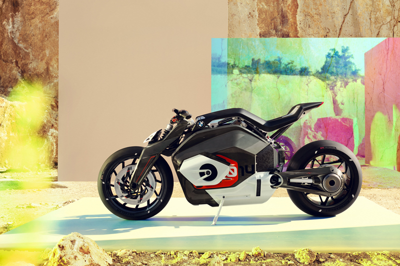 BMW Unveils “Boxer” Electric Motorcycle Concept