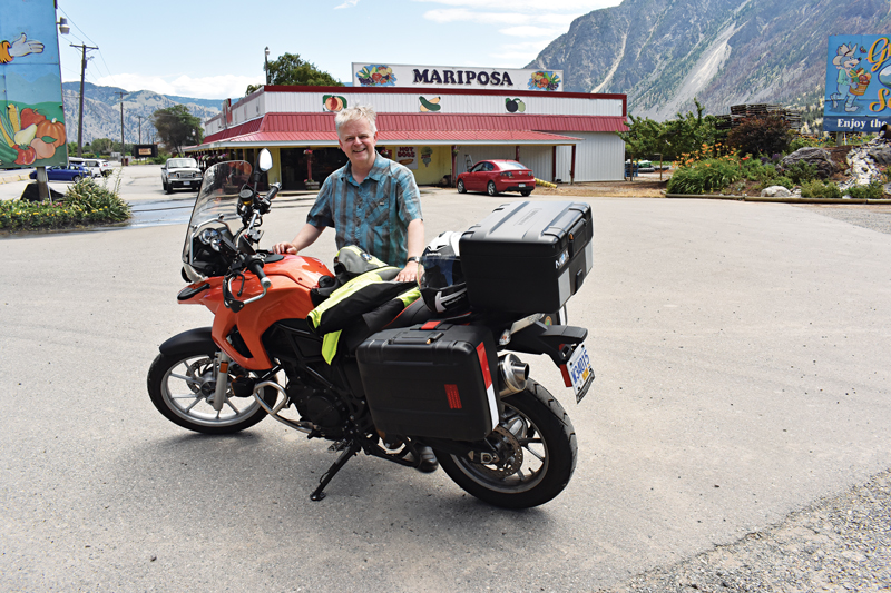 BMW F 650 GS at the Mariposa Fruit Stand in Keremeos, B.C.