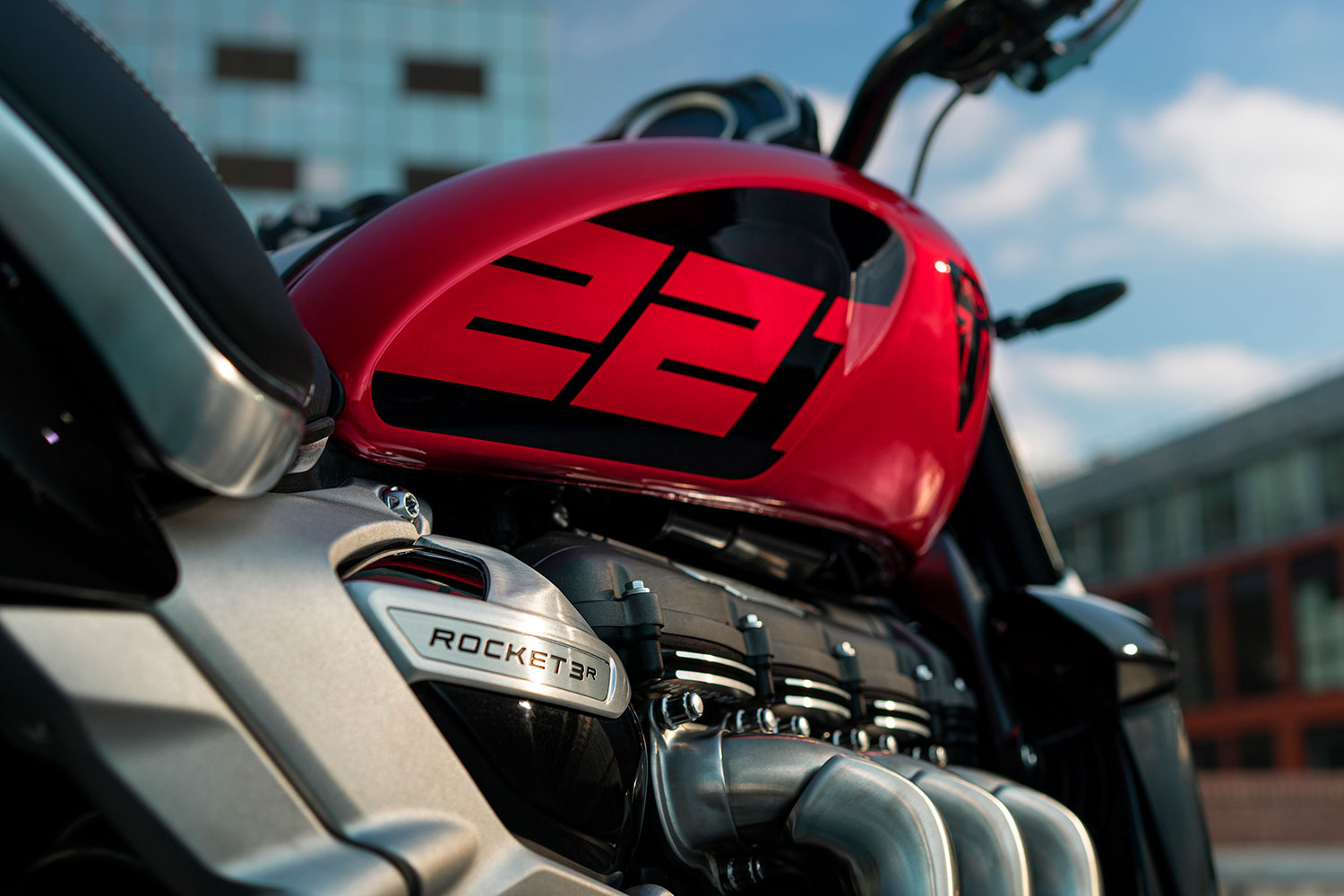 Revisão da edição especial de 2022 Triumph Rocket 3 R 221