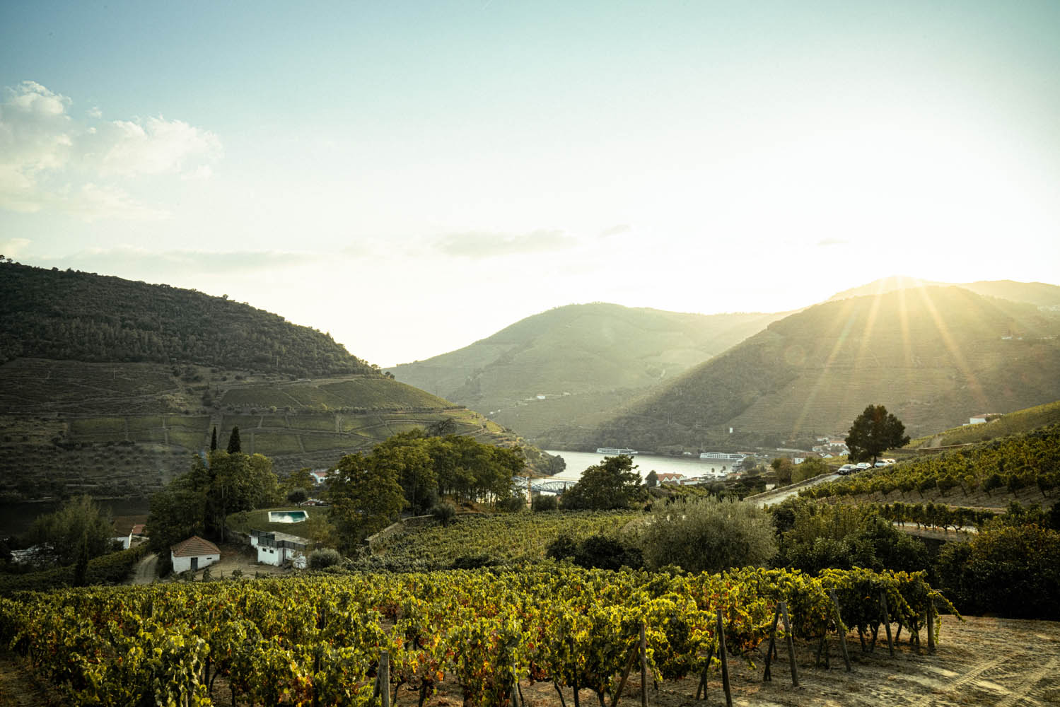 BMW invita i fan della R 18 alla grande fuga