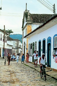 The coastal town of Parati has preserved much of its 18th-century charm.