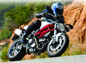 No surprise that Ducati should deliver a larger version of its fun and versatile Monster 696, and the new 1100 only weighs 7 pounds more.