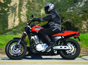 The pullback handlebar allows the rider an upright seating position, but he or she will also be fighting the wind.