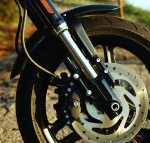The 43mm fork is very well damped, and it carries twin Nissin four-piston calipers.