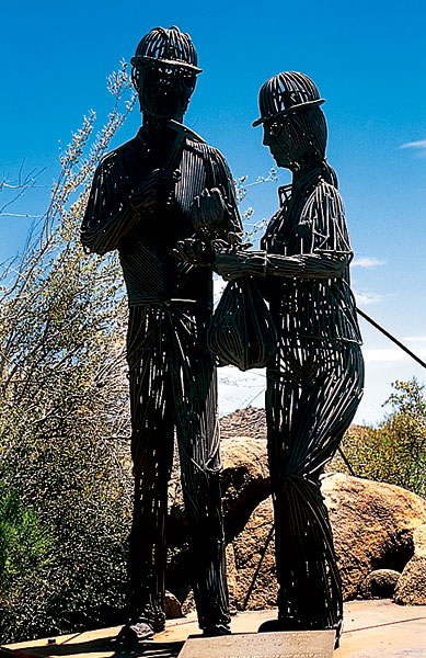 Arizona Motorcycle Roads: Oatman, Kingman and Prescott Alan Paulsen