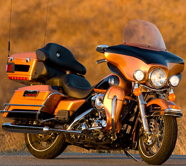 PAC 1998-2013 Harley Davidson FL Models with Fairings Radio Replacement kit 