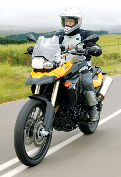 2009 BMW F 800 GS Road Test in action front end