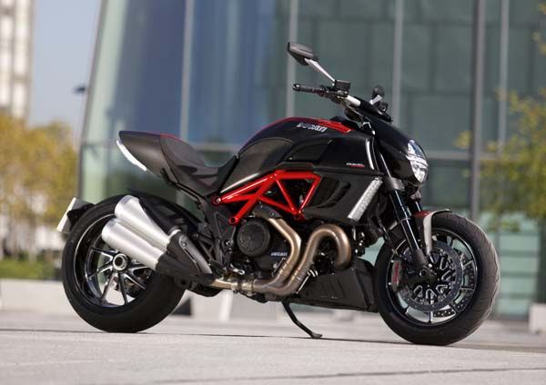 2011 Ducati Diavel Carbon beauty