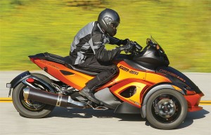 Can-Am Spyder RS-S right side action