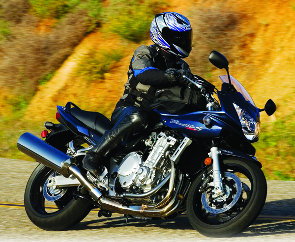 In the twisties the Bandit offers good cornering clearance and ample torque.