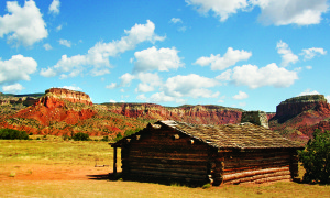 An early cabin on the road to Ghost Ranch.