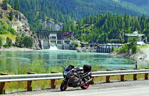 ne of the oldest hydroelectric dams on the Pend Oreille River, Box Canyon Dam is on SR 31 near Ione, Washington. 