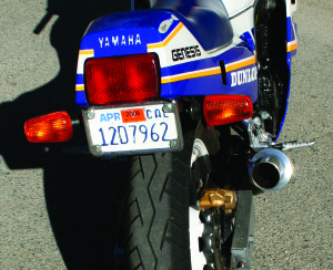 1988 Yamaha FZ750.