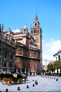 Seville’s Giralda bell tower is an imposing structure with very high tourist magnetism. Above right: In