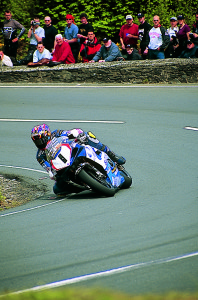 Lap record holder and most victorious in 2002, David Jefferies.