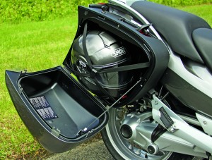 he RT’s standard locking saddlebags are easy to use and remove, hold a full-face helmet in each side, and are watertight.