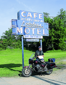 At the north end of the Trace, on TN 100, is the Loveless Café, where travelers can fortify themselves for the trip.