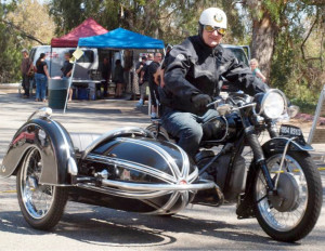 Beautiful Beemer: Classic Art Nouveau styled Steib Sidecar teams up with a 1954 BMW. 