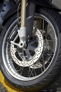 Dual, opposed, radial-mount 4-piston calipers squeeze 305mm discs. Semi-integral ABS is now standard and offers multiple modes. Cross-spoke wheels are optional.