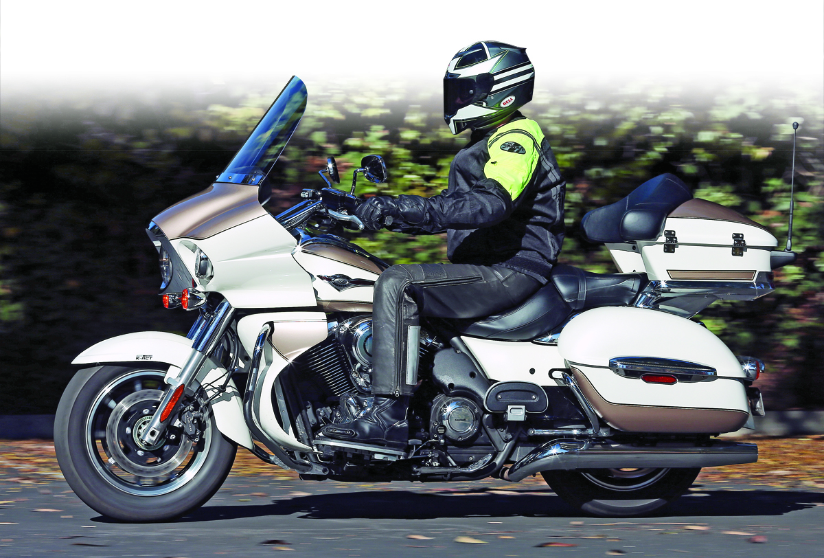 plukke forskel højde 2012 Kawasaki Vulcan 1700 Voyager ABS | Rider Magazine | Rider Magazine