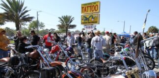 Willie’s Tropical Tattoo Old School Chopper Show