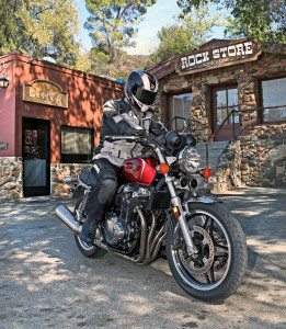 Many of the CB1100’s ancestors have left their tracks on this famous parking lot in California.