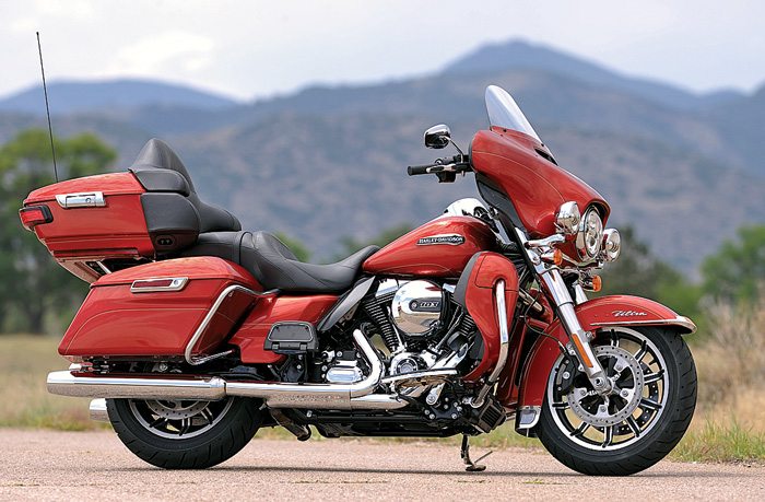 Like all of the baggers, the Electra Glide Ultra Classic gets new wheels and a beefier front end for better handling.