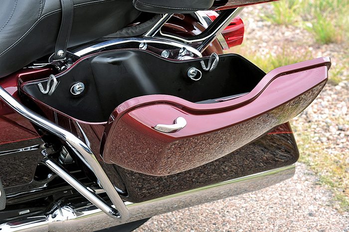 Harley-Davidson One Touch saddlebag latch