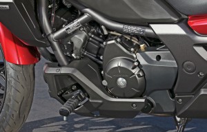 Staggered 270-degree crankshaft on the Honda CTX700