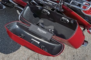 Triumph Rocket III bags
