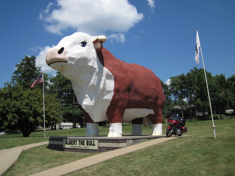 Albert the Bull in Audubon, Iowa