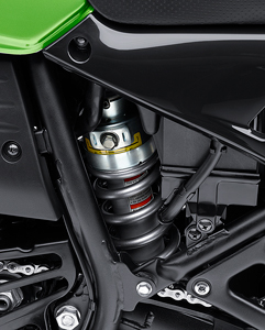 Uni-Trak linkage-equipped rear shock has a 63% higher spring rate and 83% firmer rebound damping.