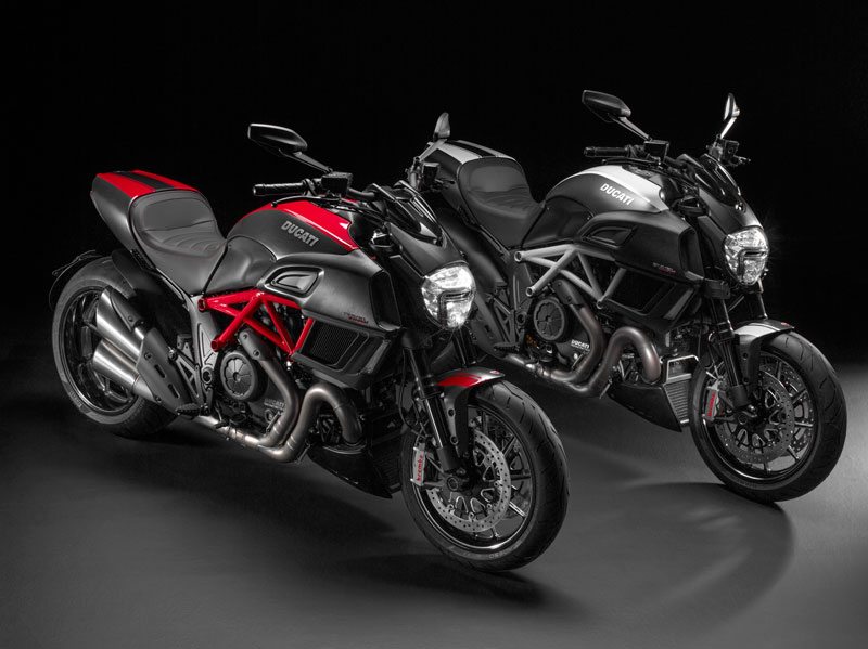 2015 Ducati Diavel Carbon in Red (left) and Star White (right)