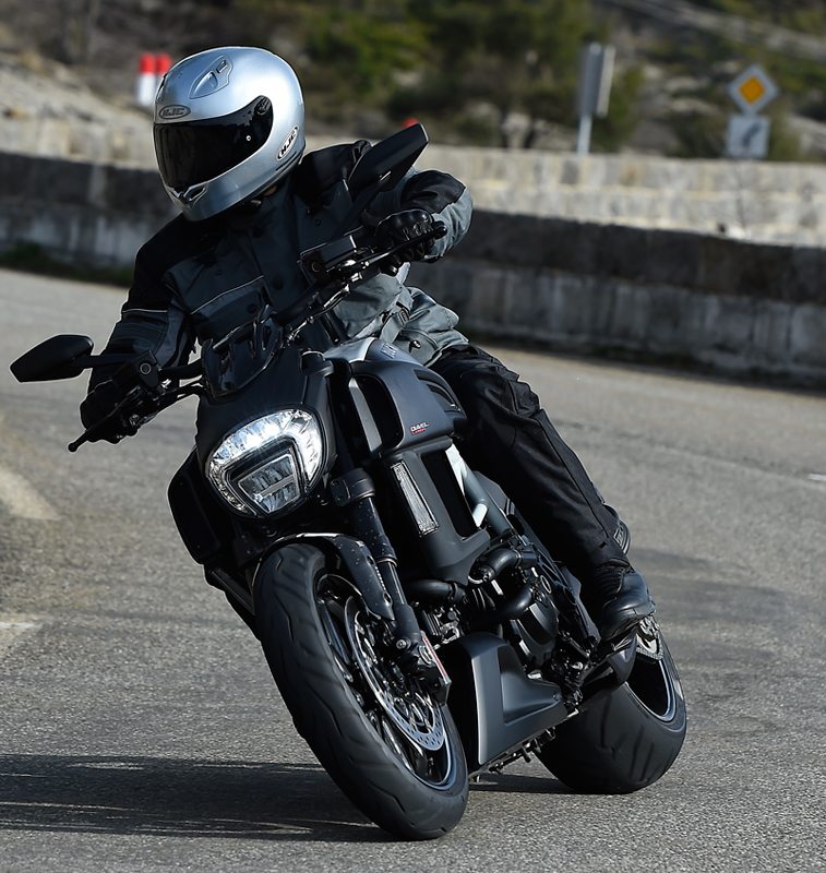 For 2015, the Ducati Diavel has LED lighting all around.
