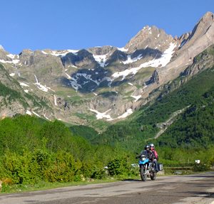 Perfect Pyrenees Tour with IMTBike.