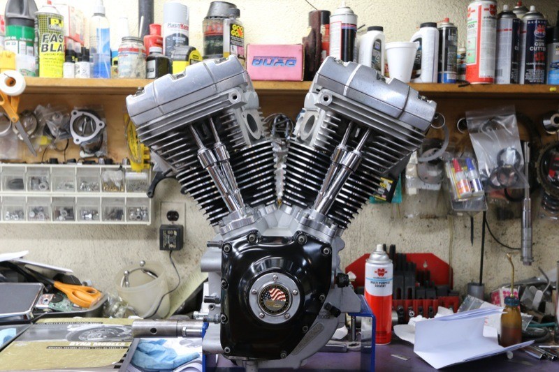 The fully-assembled motor is waiting to be dropped into the frame