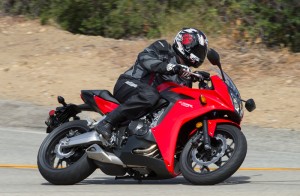 The CBR650F steers slowly but predictably and its 461-lb curb weight is easy to toss about.