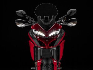 The Ducati Multistrada 1200 S has a fully LED headlight with dynamic Cornering Lights.